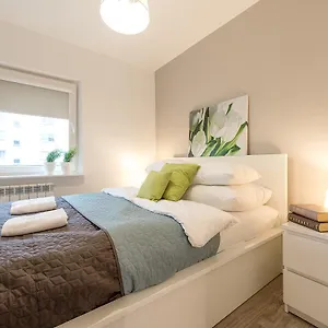 P&o Okecie Apartament Warszawa